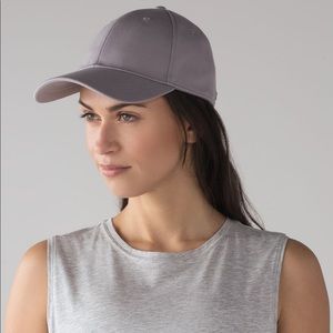 Lululemon Baller Hat NWT O/S